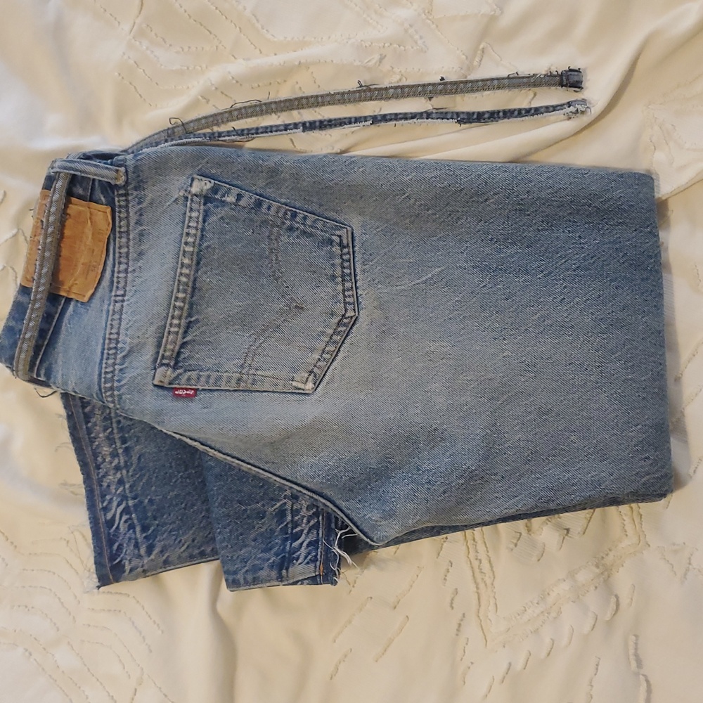 Levi's 501 Vintage 1980 Distressed Red Tab Jeans Made In USA Darn Stitch Patched